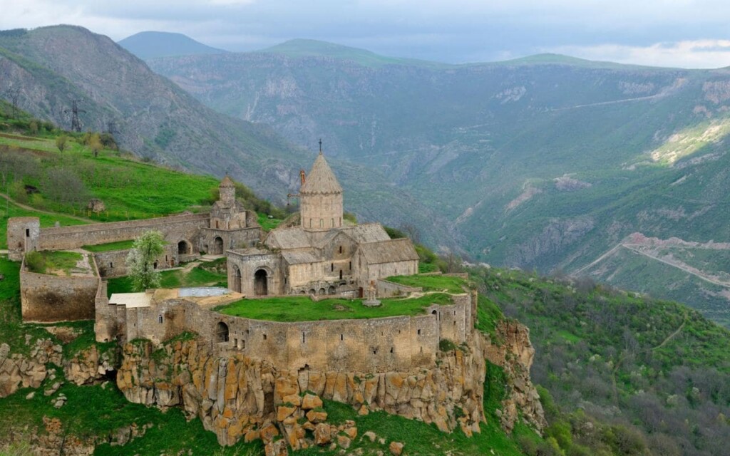 Samostan Tatev